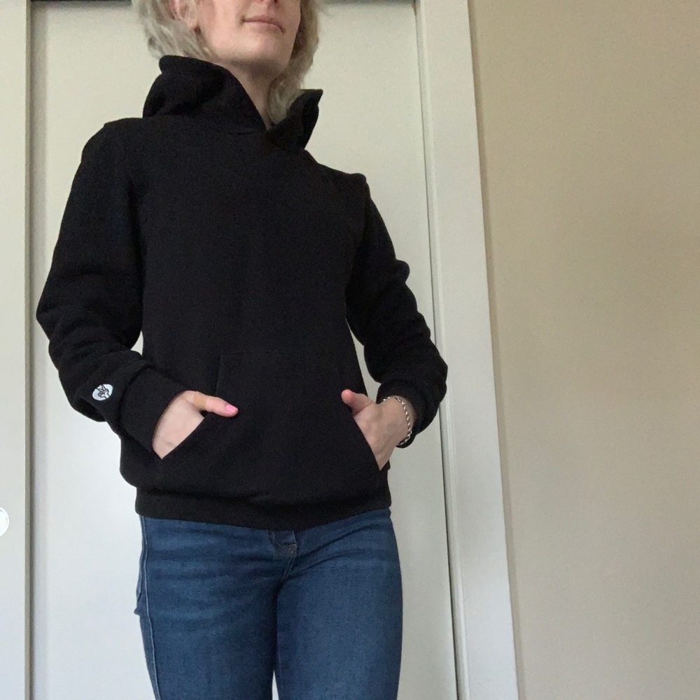 Black Sweatshirt